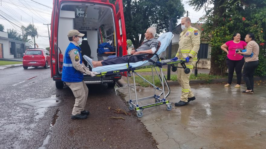 Idoso é atropelado por moto na Região Norte e Corpo de Bombeiros é acionado