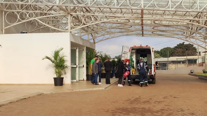 Homem passa mal em evento e precisa ser socorrido pelo Samu