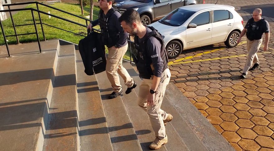 Flagrantes de Operação contra fraudes licitatórias em Santa Helena são trazidos para Cascavel