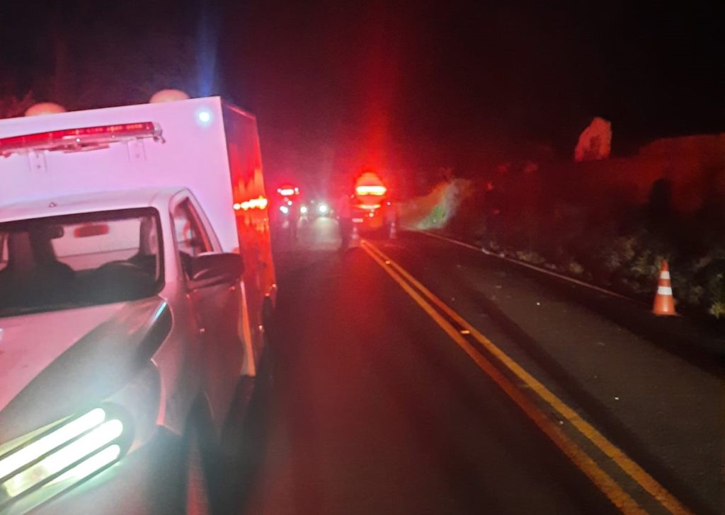 Jovem morre após sofrer queda de moto na rodovia PR-474 em Braganey