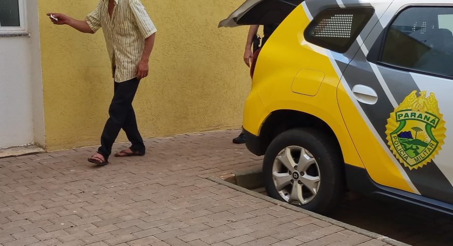 Dirigindo bêbado, homem é preso pela Polícia Militar