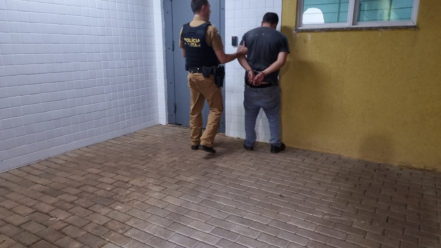 Homem é preso com crack e celulares furtados no Alto Alegre
