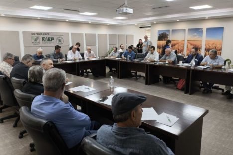 Imagem referente a Comércio exterior: Governo e produtores debatem rastreabilidade da carne bovina