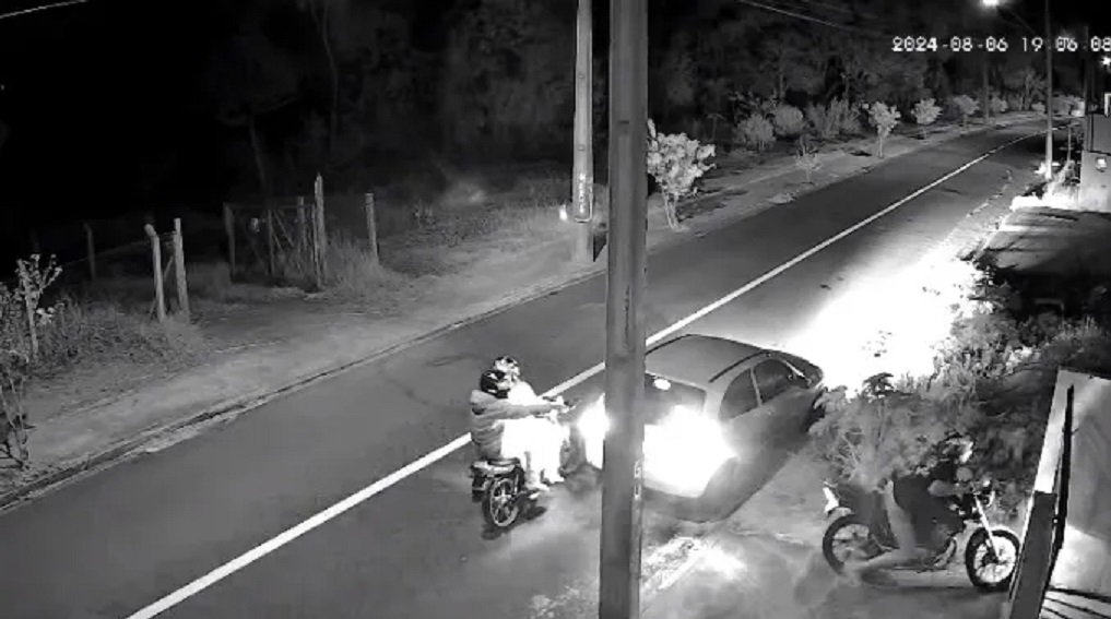 Homem é baleado em Apucarana e câmera flagra momento dos disparos