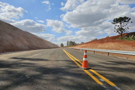 PR-445 terá desvio de tráfego para nova pista a partir desta quinta-feira