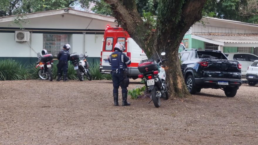 Alunos são socorridos pelo Samu após cigarro eletrônico explodir no Colégio Estadual Castelo Branco