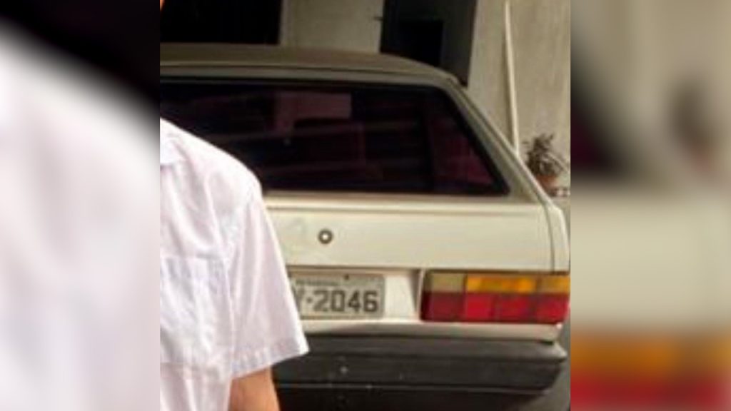 Veículo Gol é furtado na Av. Tancredo Neves