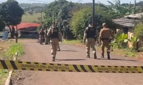 Homem mantém irmã em cárcere privado e ameaça com faca em Diamante Do Oeste