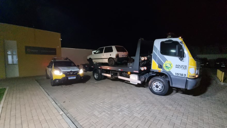 Fiat Uno furtado pela manhã é recuperado no Alto Alegre