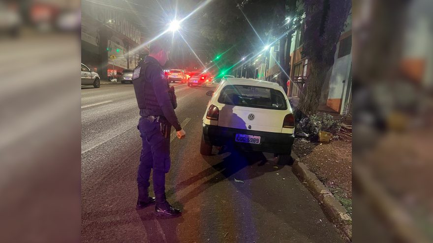 Veículo Gol furtado é recuperado pela Guarda Municipal