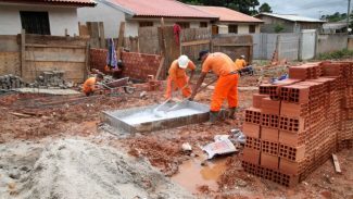 Renda média dos trabalhadores do Paraná cresce 6,7% em um ano