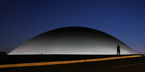 Imagem referente a Senado aprova PEC que perdoa multas de partidos políticos