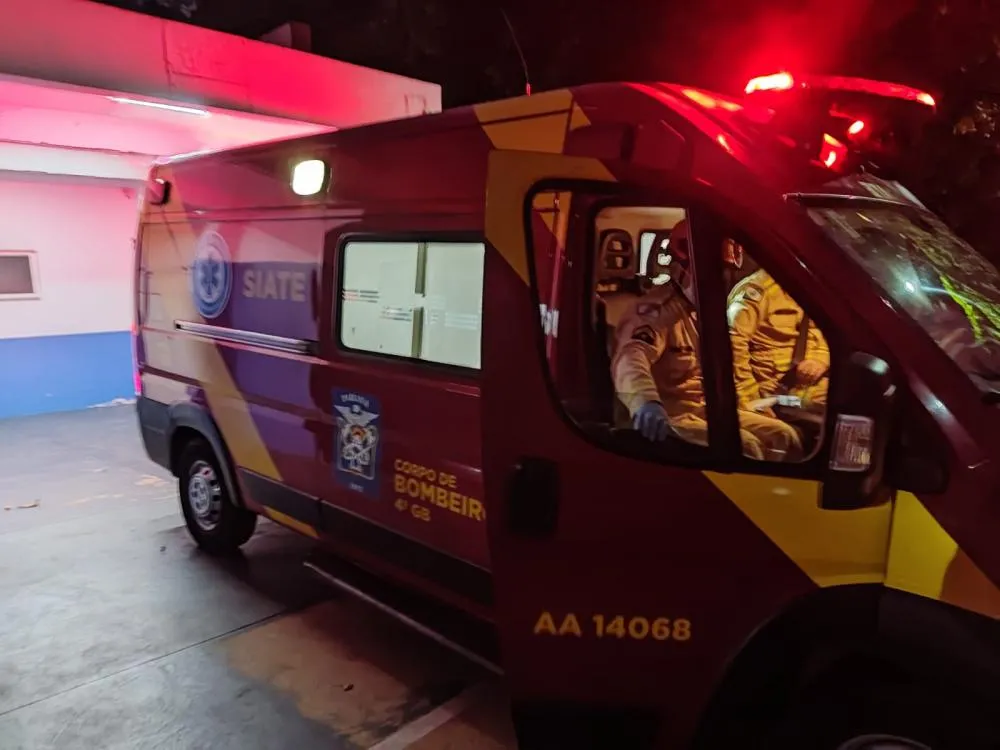 Vítima de atropelamento é socorrida em estado grave na BR-163 em marechal Rondon