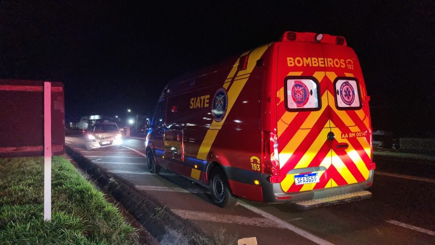 Andarilho sofre TCE grave ao ser atropelado por automóvel na rodovia BR-277 em Cascavel