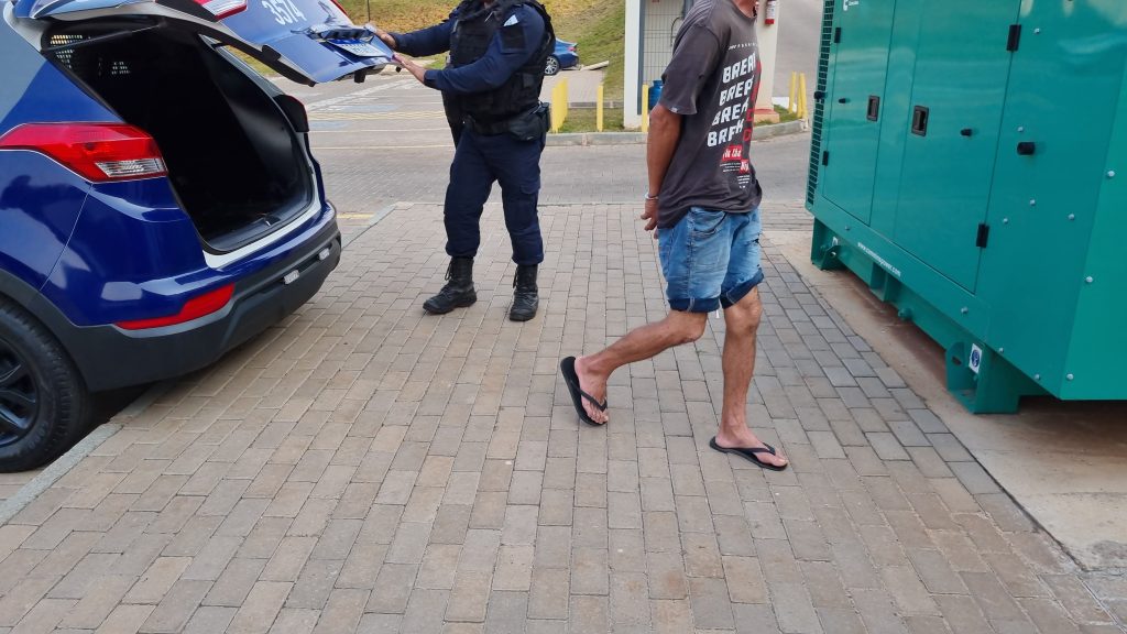 Homem é detido pela Guarda Municipal no Bairro Presidente