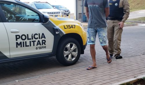 Imagem referente a Padrasto abusado é preso após espiar a enteada de 14 anos tomando banho