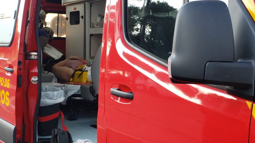 Mulher tem couro cabeludo arrancado em grave acidente de trânsito no Floresta