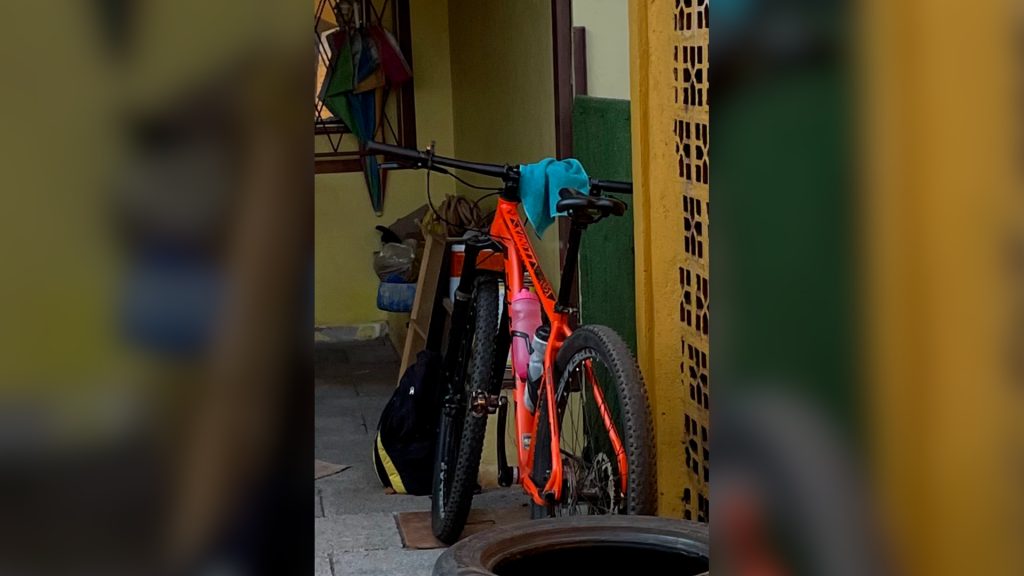 Bicicleta é furtada em empresa na Rua São Luiz