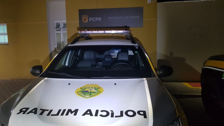 Pai é detido após bater com cinto em criança no Riviera