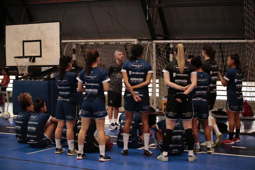 Stein Cascavel enfrenta a Female pela Liga Feminina de Futsal