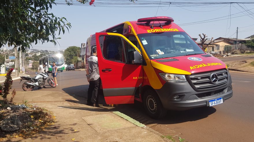 Acidente deixa motociclista ferido no Brasília