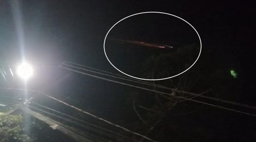 Imagem referente a Chuva de meteoros? Fenômeno luminoso intriga internautas de Cascavel e Guaraniaçu