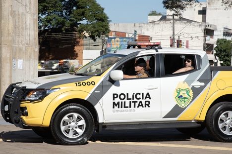 Imagem referente a Homem perde celular, oferece cerveja para quem encontrou aparelho, mas é ameaçado por não pagar recompensa