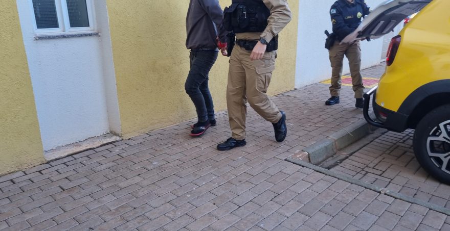Venezuelano é detido após ameaçar PM no Universitário