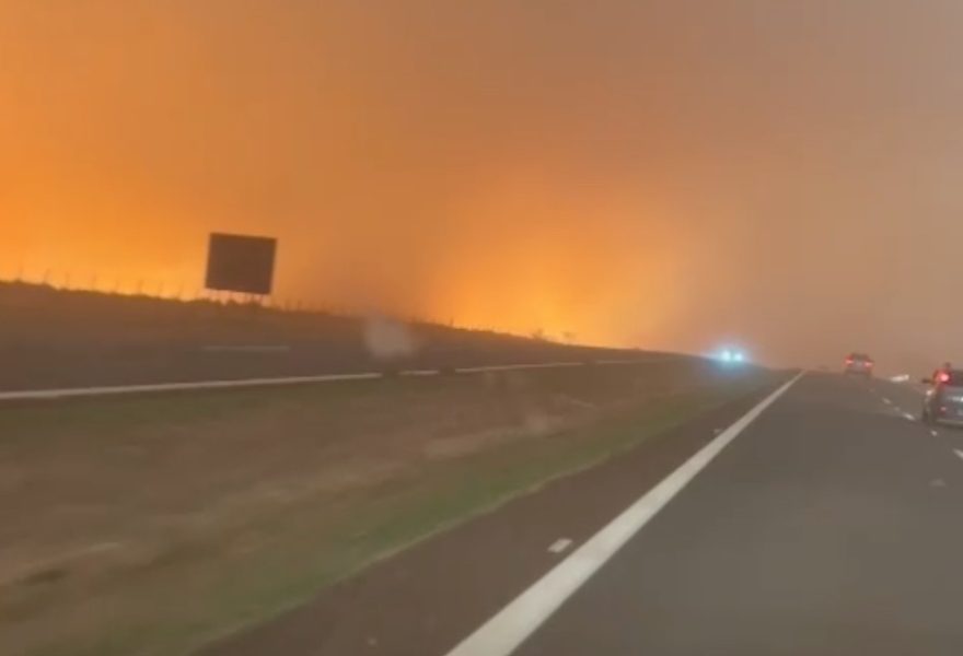 Incêndios devastam interior de SP: Recorde de focos em um dia e rodovias interditadas