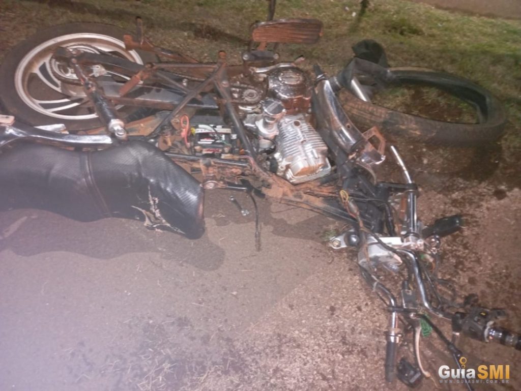 Acidente entre carro e moto na BR-277 deixa duas pessoas gravemente feridas em Medianeira Acidente entre carro e moto na BR-277 deixa duas pessoas gravemente feridas em Medianeira