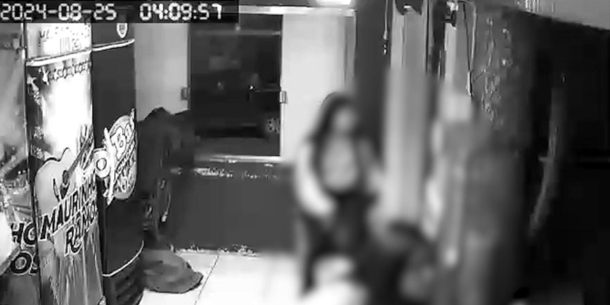 Câmera mostra o momento em que estabelecimento é alvo de atirador em Quedas do Iguaçu
