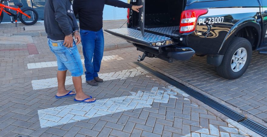 Suspeito de ter realizado disparos de arma de fogo contra estabelecimento no Country é preso
