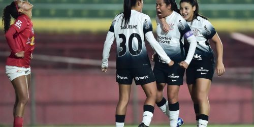 Imagem referente a Brasileiro Feminino: Corinthians derrota Bragantino e chega à semi