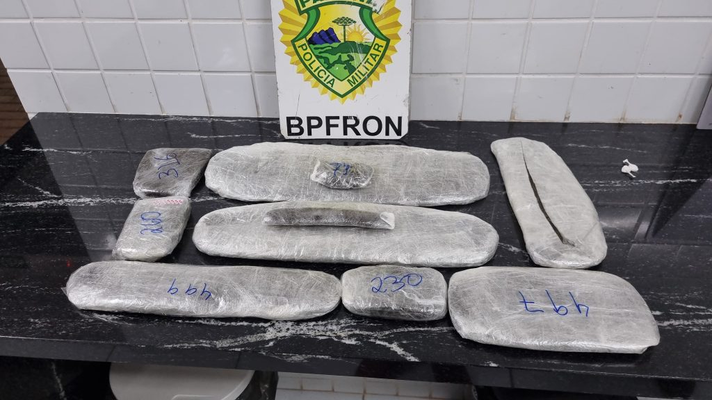 Carona é preso pelo BPFron com 4 kg de haxixe na BR-277 em Santa Tereza do Oeste