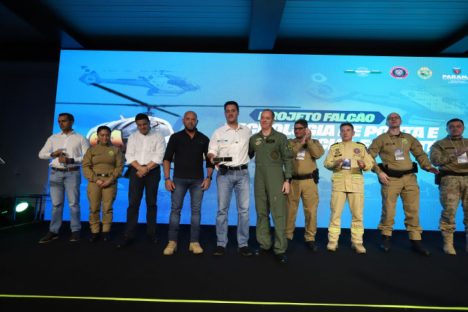Governador destaca modernização de aeronaves do Paraná em encontro de aviação