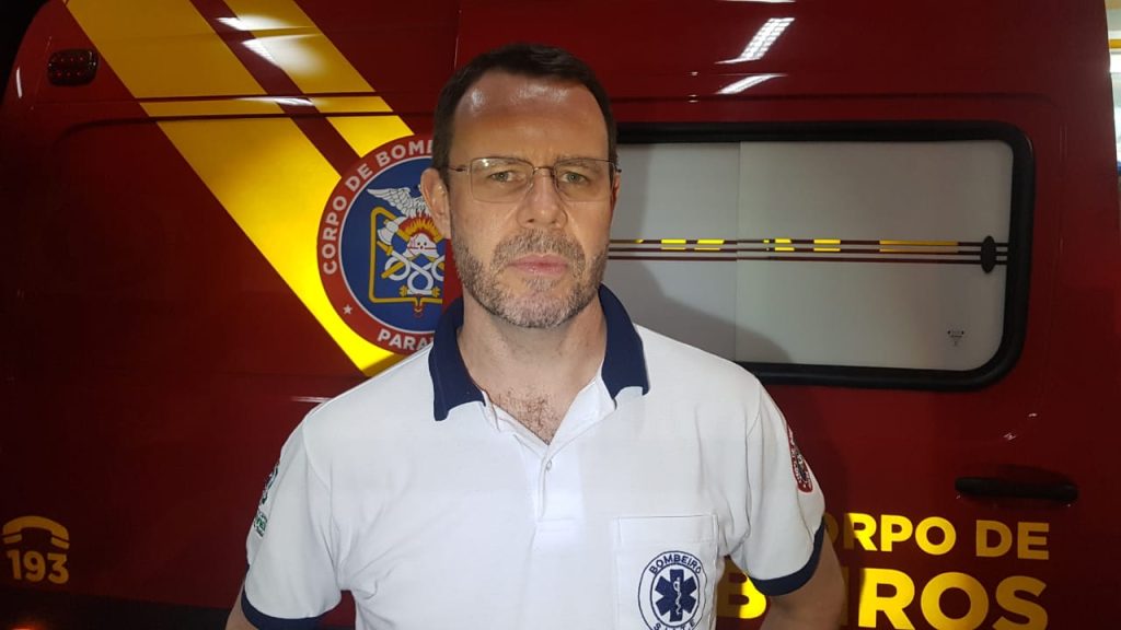 Médico do Siate fala sobre ocorrência de homem que invadiu casa e danificou objetos no Bairro Alto Alegre Médico do Siate fala sobre ocorrência de homem que invadiu casa e danificou objetos no Bairro Alto Alegre