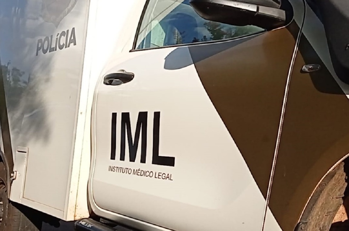 Casal estrangeiro encontrado morto em apartamento no Batel é identificado