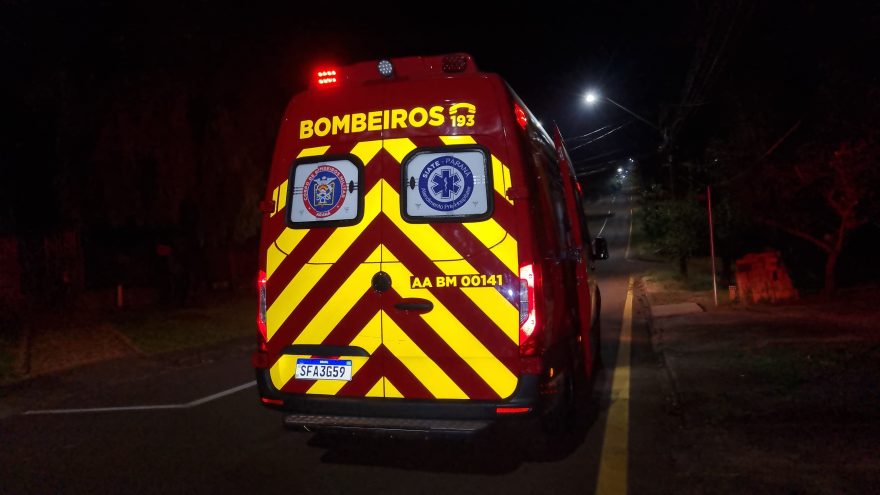 Homem de 46 anos é agredido pelo pai com pedaço de madeira