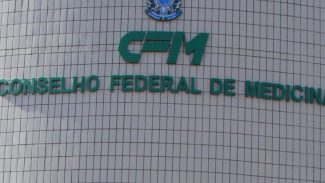 CFM: médicos terão que declarar vínculos com farmacêuticas e empresas