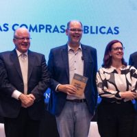 Imagem referente a Estado lança revista Inovação, Inteligência Artificial e Gestão Pública