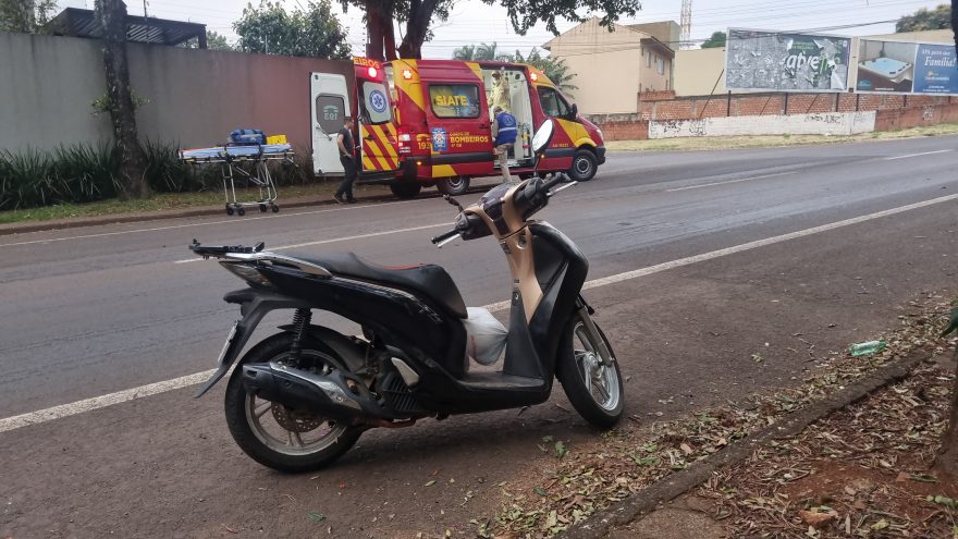 Motos colidem e condutores são atendidos pelo Siate