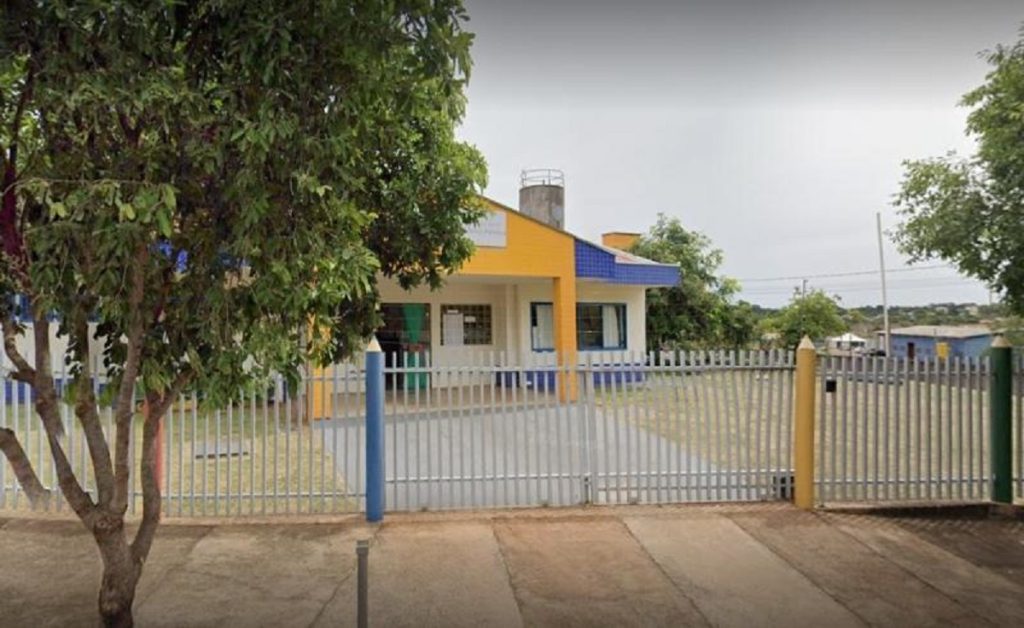 Indivíduo de alta periculosidade procurado pela polícia invade creche em Guaíra e acaba preso Indivíduo de alta periculosidade procurado pela polícia invade creche em Guaíra e acaba preso