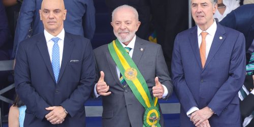 Imagem referente a Barroso diz que Silvio Almeida tem direito à ampla defesa