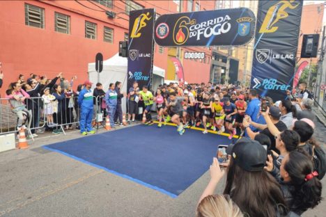 Imagem referente a 6ª Corrida do Fogo leva mais de duas mil pessoas às ruas de Curitiba