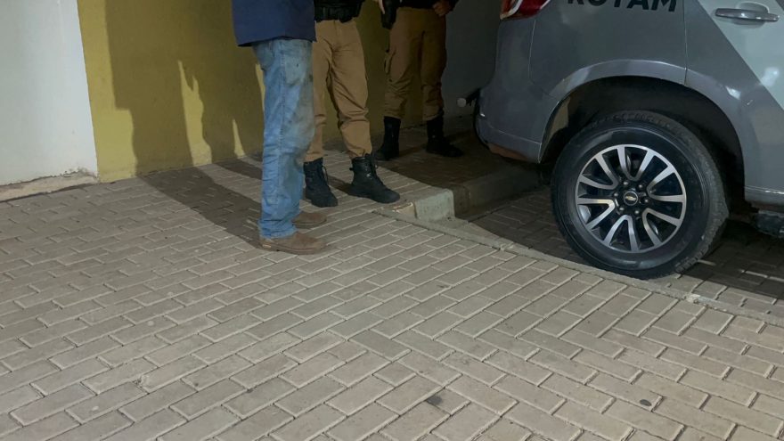 Pistoleiro é preso no interior de Matelândia