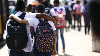 Brasil discute estratégias para melhorar educação para a adolescência