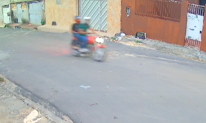 Debi e Loide: dupla de assaltantes sai de mãos vazias após tentativa frustrada de roubo