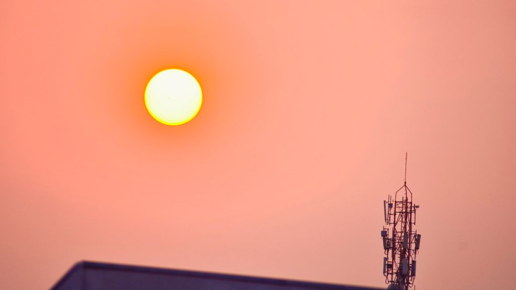 Cascavel sofre com baixa qualidade do ar e calor extremo; máxima será de 34°C nesta quarta-feira Cascavel sofre com baixa qualidade do ar e calor extremo; máxima será de 34°C nesta quarta-feira