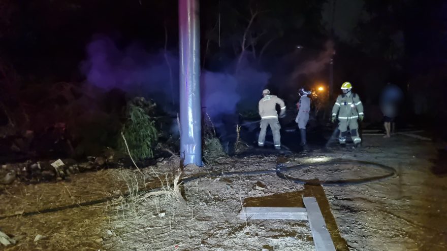 Bombeiros de Cascavel combatem mais dois incêndios em vegetação
