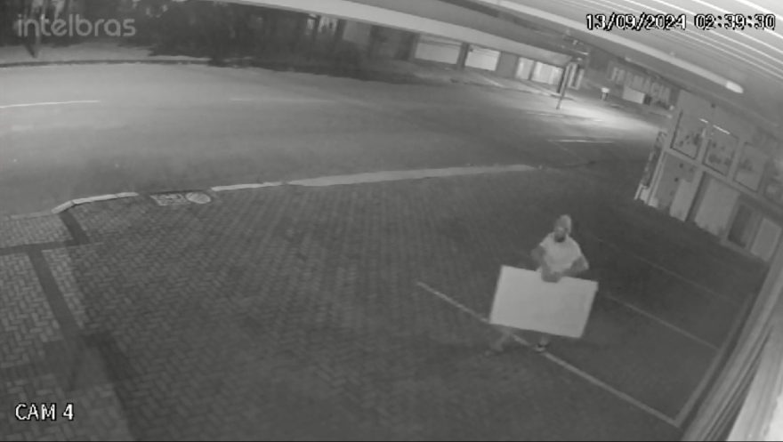Estabelecimento no Parque São Paulo é alvo de furto pela segunda vez em menos de 1 mês